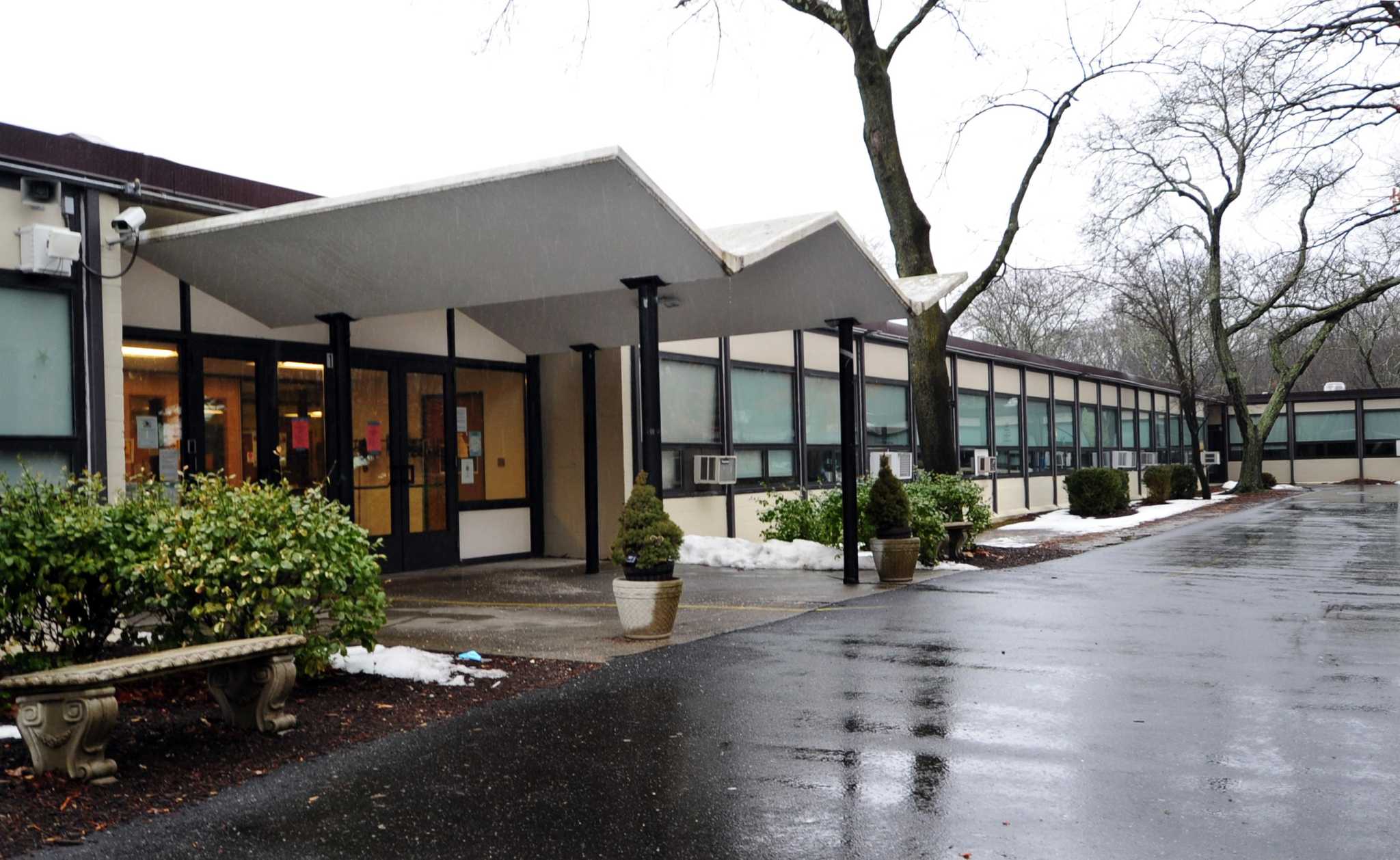 Central Middle School, Greenwich, CT: Tertium Quid